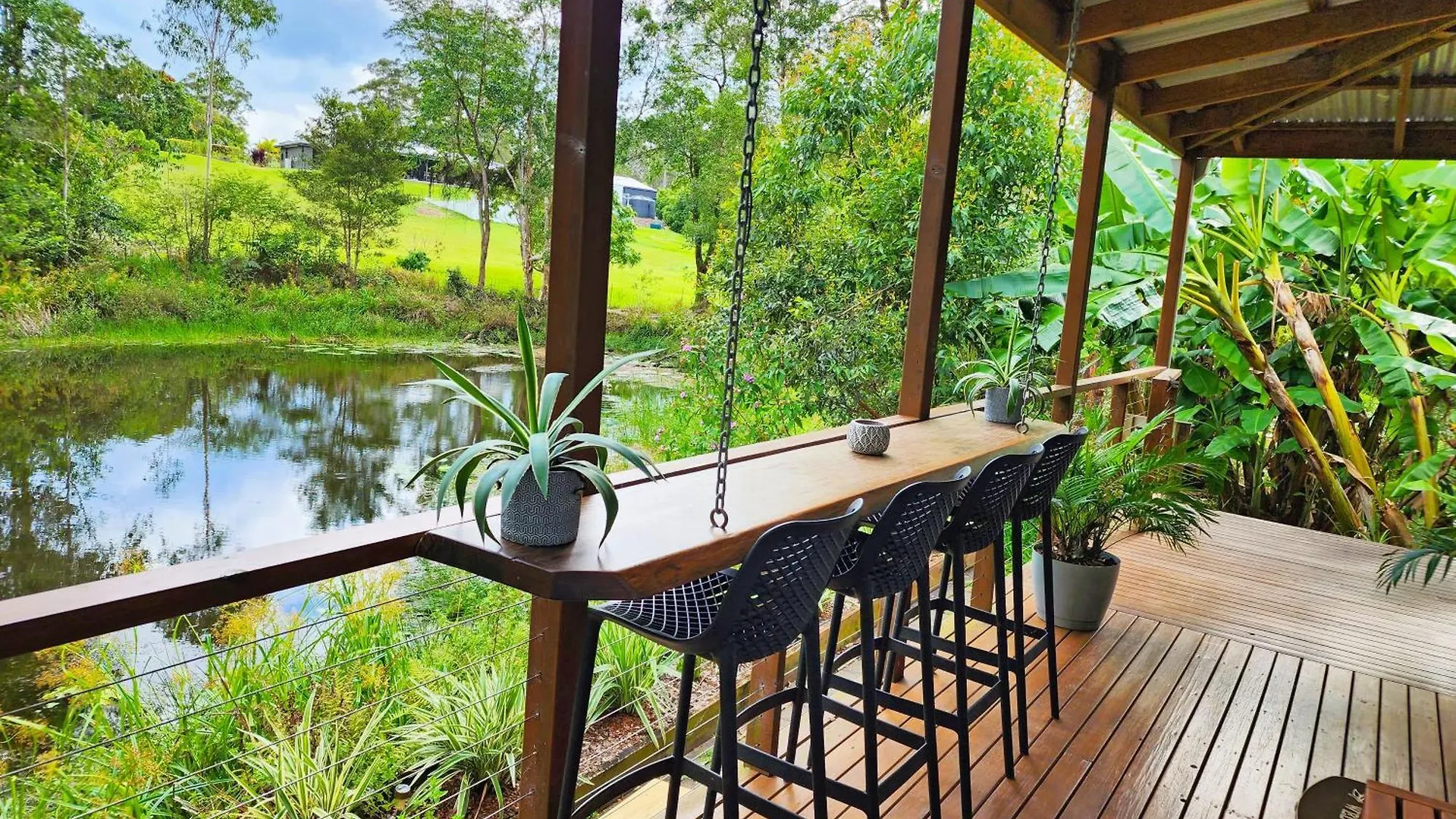 Guest Suite With Fireplace & Pond, Close To Noosa & Eumundi